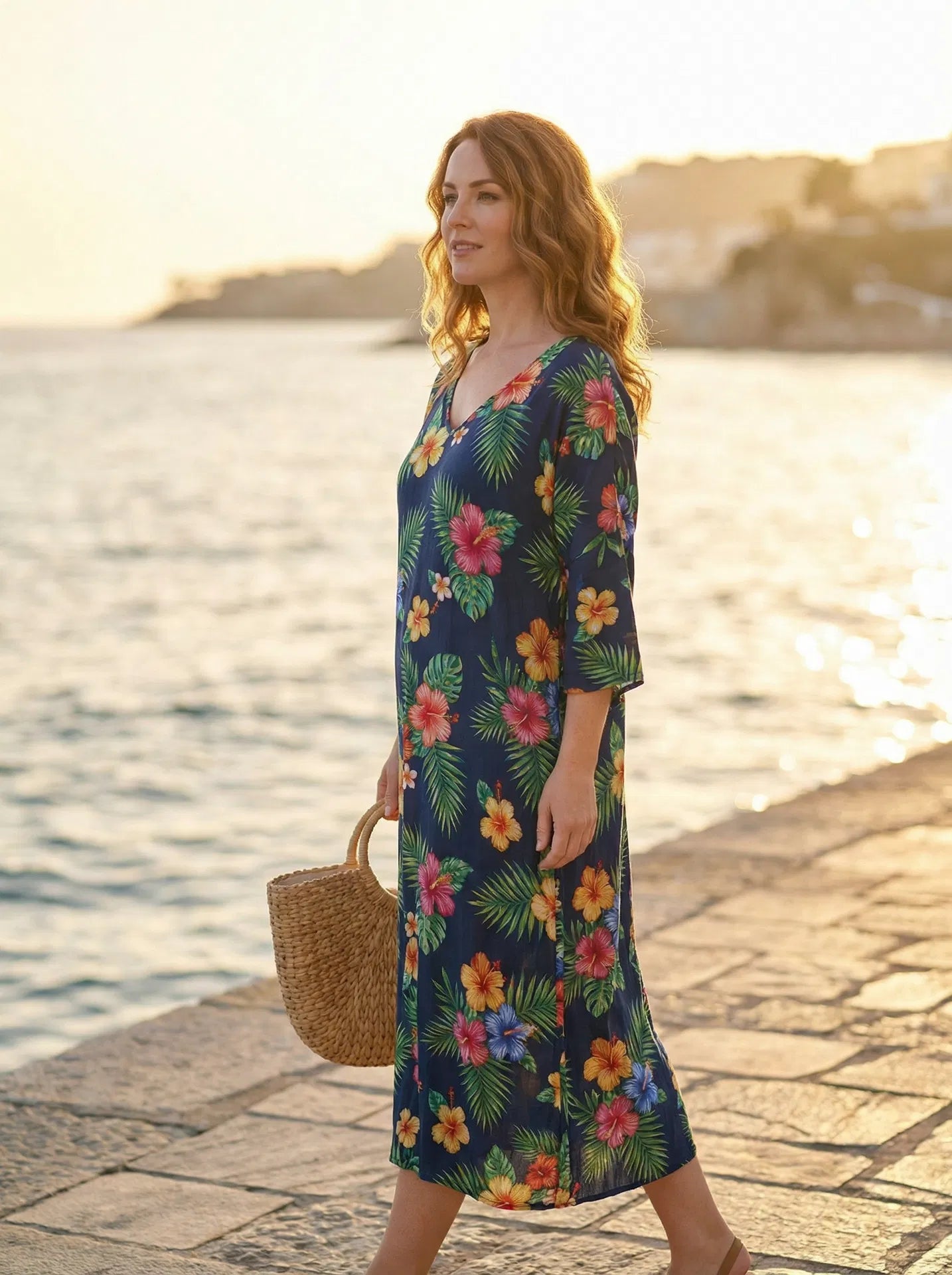 Vestido Artesanal Tropical Azul Marino - Foto 5